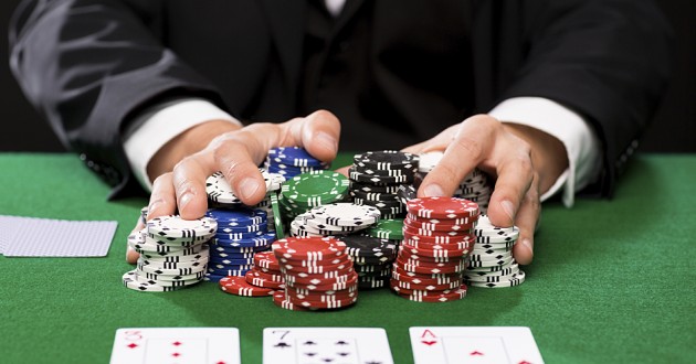 How to win the Texas Holdem Poker Game?